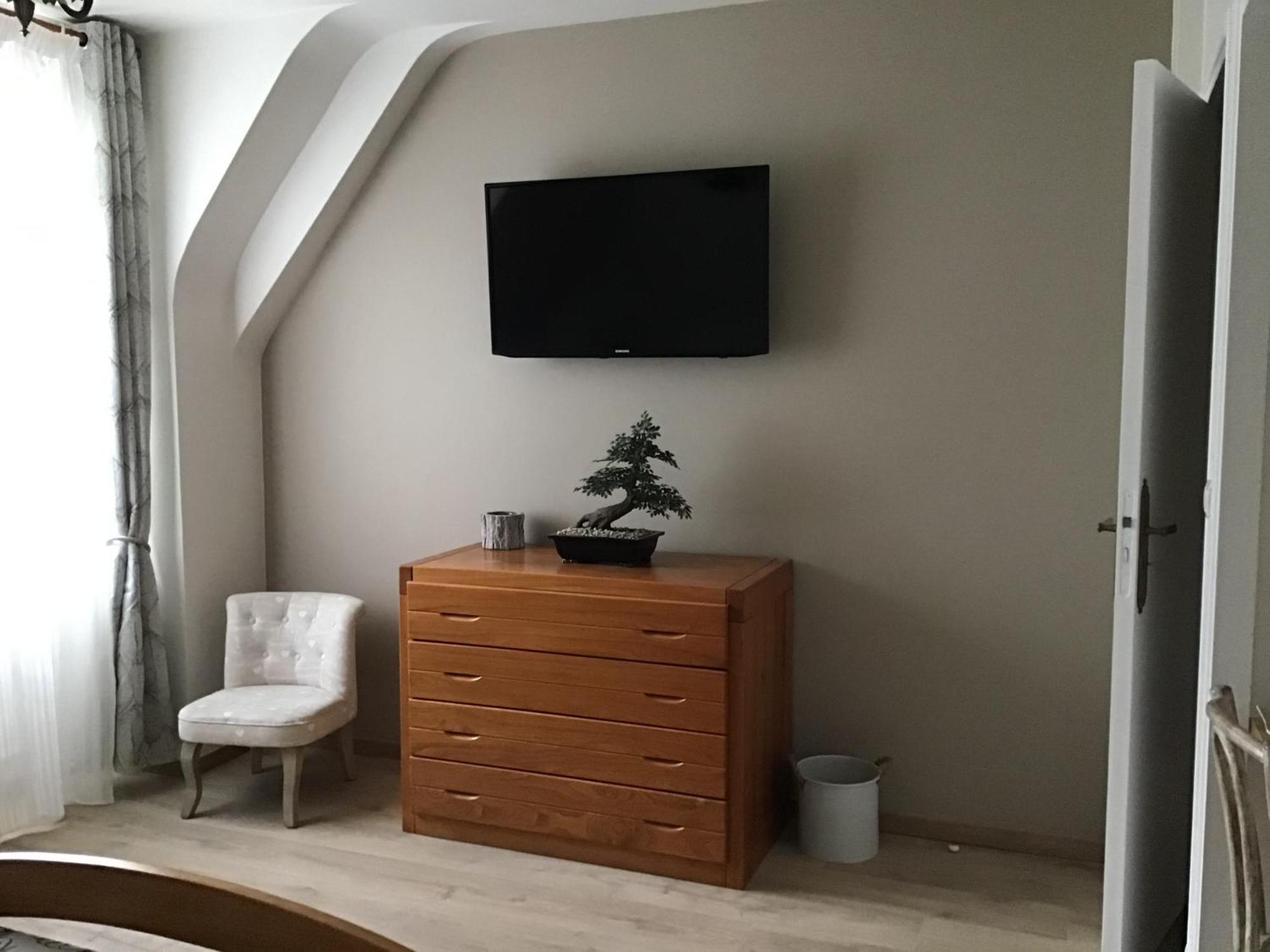 Le Pas Du Faon Bed & Breakfast Caudan Eksteriør bilde